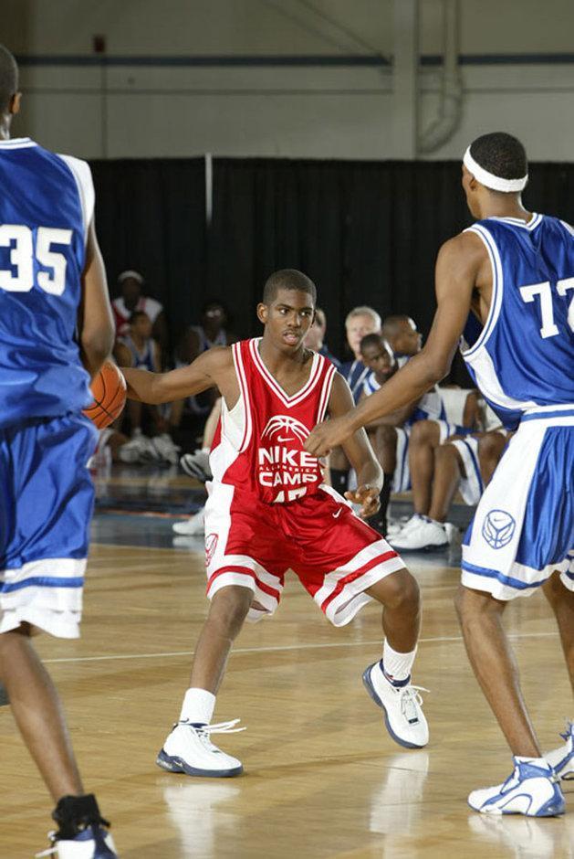 关于黄蜂队实力强劲,向东部前八大步迈进的信息 关于黄蜂队实力强劲,向东部前八大步迈进的信息