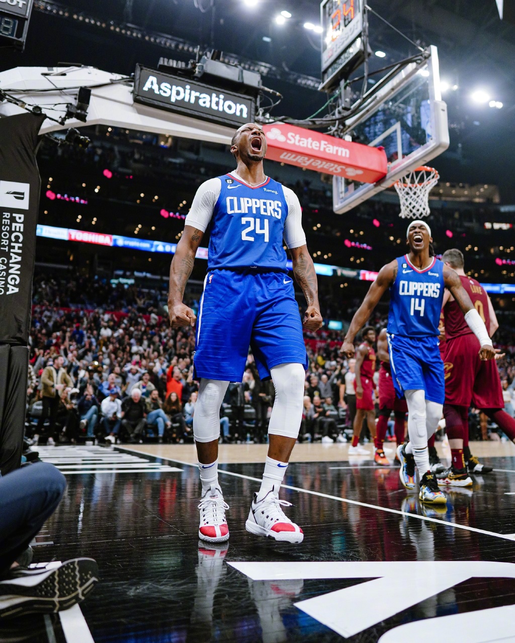 开云体育入口-包含快船轻取独行侠，杜兰特惊艳四座的词条