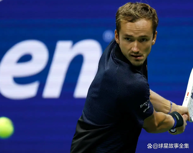 开云体育官网-包含美网完胜澳网，梅德韦杰夫刷新纪录的词条